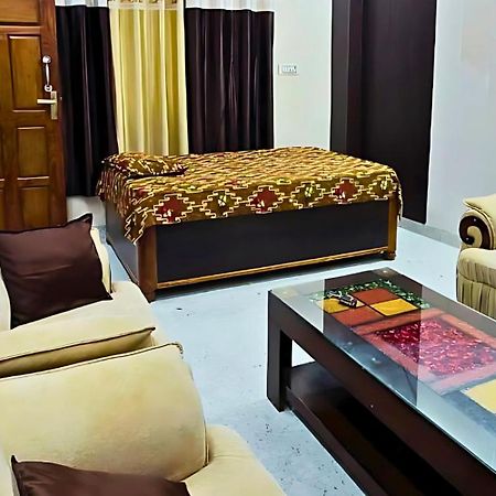 Ramayana Grand Hotel Ayodhya Dış mekan fotoğraf