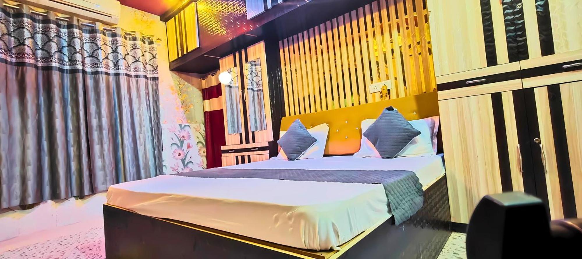 Ramayana Grand Hotel Ayodhya Dış mekan fotoğraf